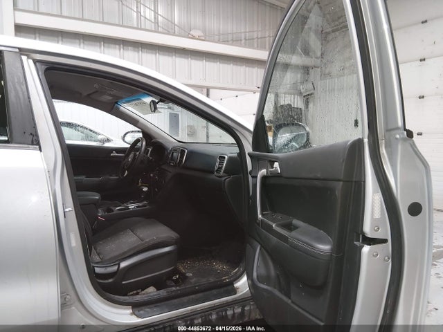 44853672 :رقم المزاد ، KNDPMCAC8H7193398 vin ، 2017 Kia Sportage Lx مزاد بيع