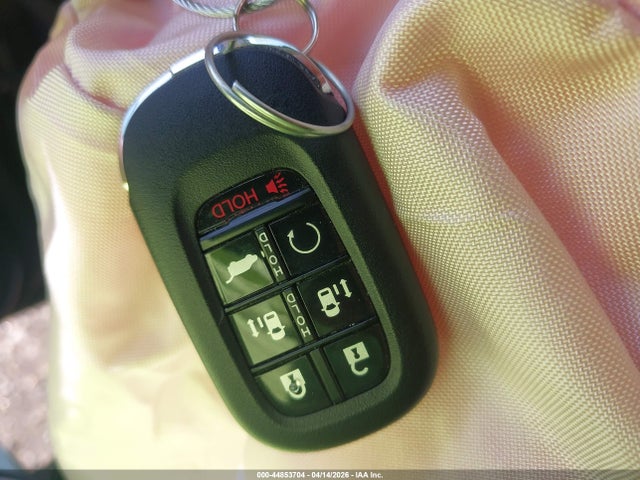 Продажа на аукционе авто 2025 Honda Odyssey Touring, vin: 5FNRL6H80SB031989, номер лота: 44853704