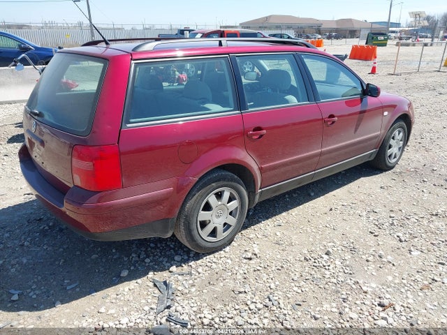 44853708 :رقم المزاد ، WVWHC63B31E031046 vin ، 2001 Volkswagen Passat Gls مزاد بيع