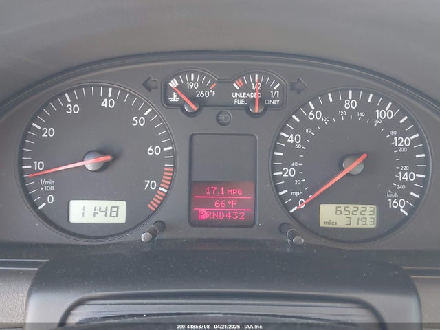 44853708 :رقم المزاد ، WVWHC63B31E031046 vin ، 2001 Volkswagen Passat Gls مزاد بيع