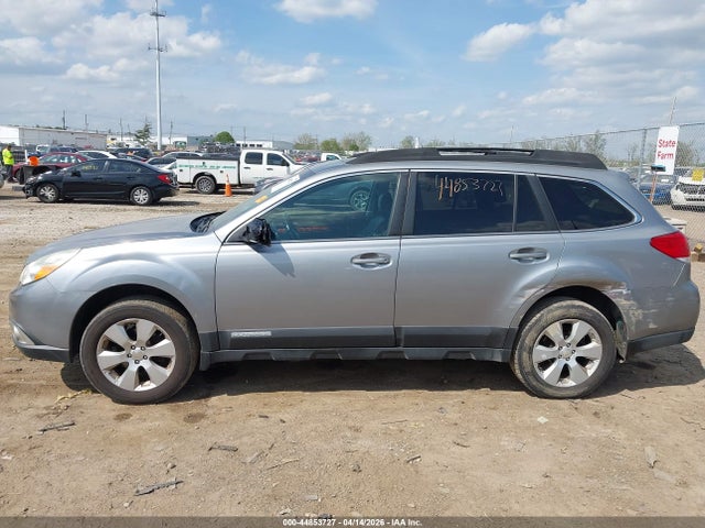 Продажа на аукционе авто 2011 Subaru Outback 2.5i Limited, vin: 4S4BRCKC9B3353812, номер лота: 44853727