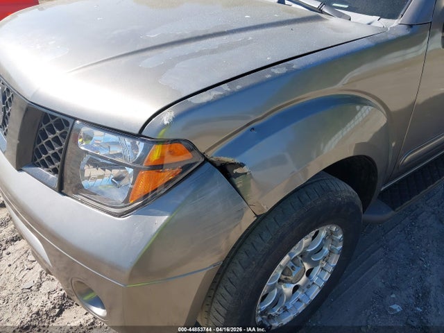 44853744 :رقم المزاد ، 5N1AR18W66C612389 vin ، 2006 Nissan Pathfinder Se مزاد بيع