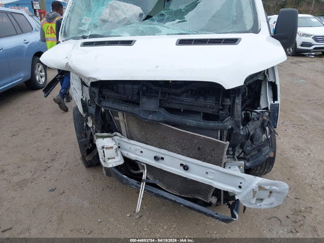 44853754 :رقم المزاد ، 1FTYE1ZM1KKA58982 vin ، 2019 Ford Transit-150 مزاد بيع