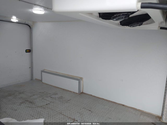 44853754 :رقم المزاد ، 1FTYE1ZM1KKA58982 vin ، 2019 Ford Transit-150 مزاد بيع
