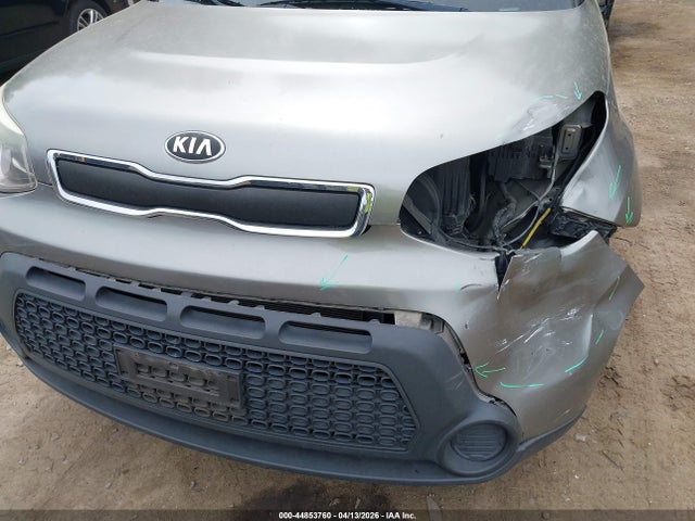 2015 Kia Soul მანქანა იყიდება აუქციონზე, vin: KNDJN2A2XF7232400, აუქციონის ნომერი: 44853760