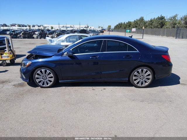 Продажа на аукционе авто 2018 Mercedes-benz Cla 250, vin: WDDSJ4EB3JN643668, номер лота: 44853769