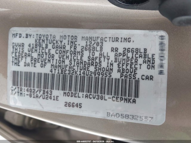 2004 TOYOTA CAMRY 4T1BE32K14U299955 Photo 8