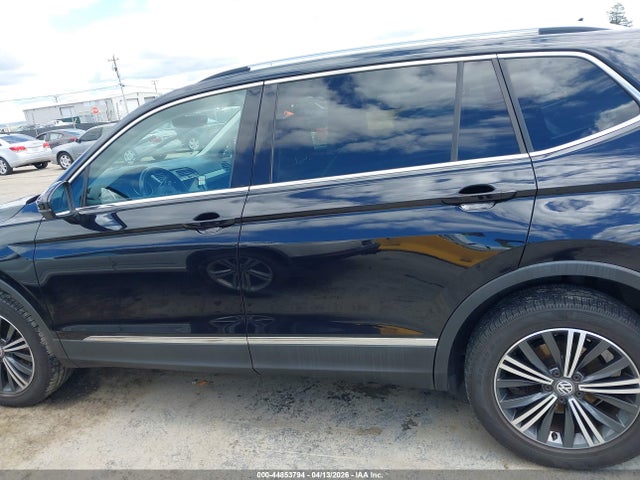 Продаж на аукціоні авто 2018 Volkswagen Tiguan 2.0t Se/2.0t Sel, vin: 3VV2B7AX6JM017294, номер лоту: 44853794