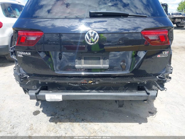 Продаж на аукціоні авто 2018 Volkswagen Tiguan 2.0t Se/2.0t Sel, vin: 3VV2B7AX6JM017294, номер лоту: 44853794