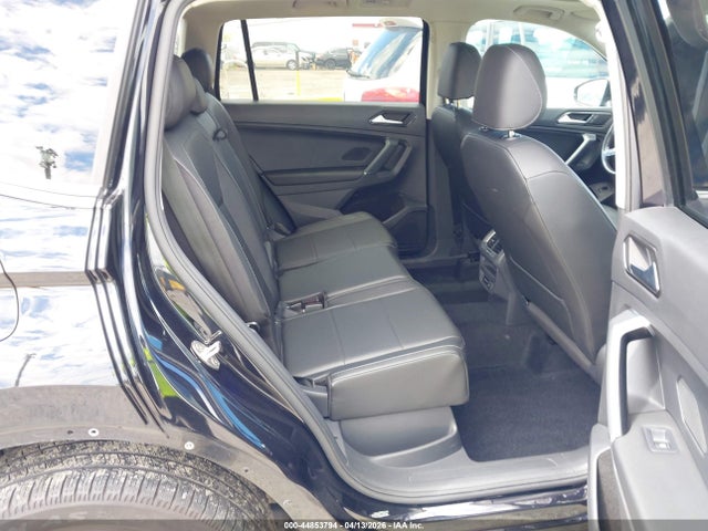Продаж на аукціоні авто 2018 Volkswagen Tiguan 2.0t Se/2.0t Sel, vin: 3VV2B7AX6JM017294, номер лоту: 44853794