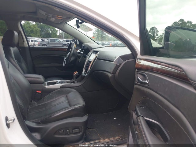 44853795 :رقم المزاد ، 3GYFNBE37ES545813 vin ، 2014 Cadillac Srx Luxury Collection مزاد بيع