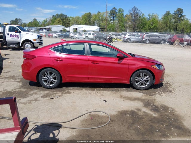 Hyundai Elantra Value Edition 2018 5NPD84LF3JH387424 Image 13