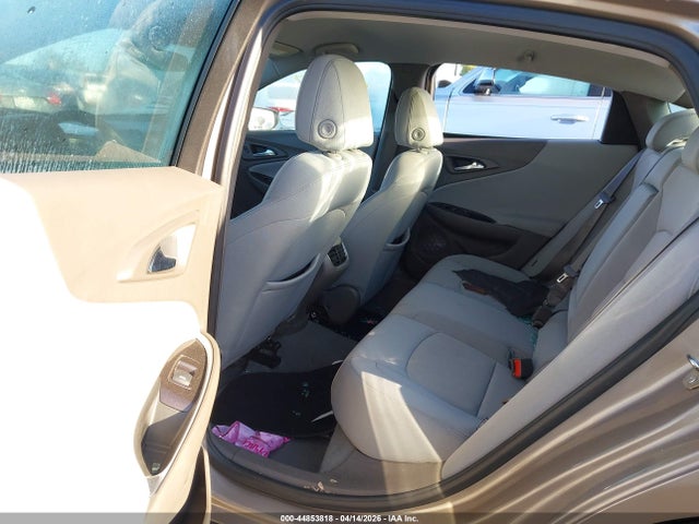 1G1ZD5ST8NF123056 Chevrolet Malibu Fwd Lt