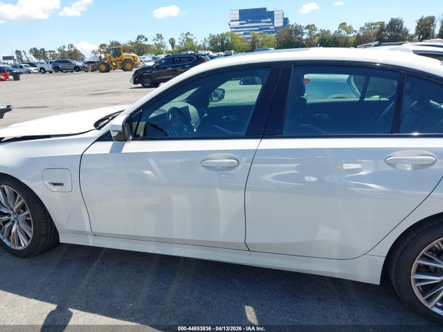 2023 Bmw 330e მანქანა იყიდება აუქციონზე, vin: 3MW39FF0XP8D02292, აუქციონის ნომერი: 44853836