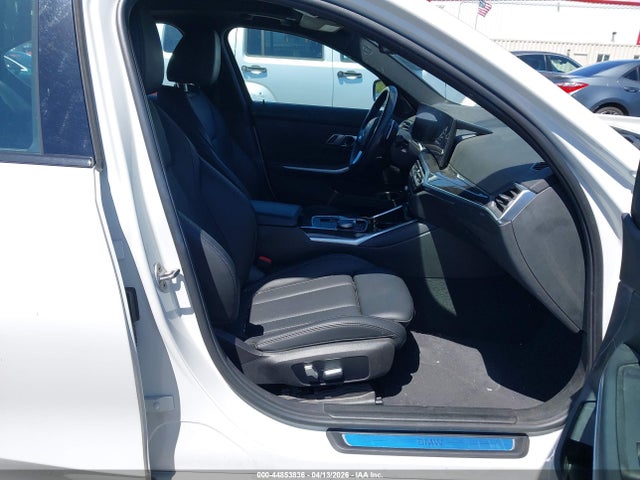2023 Bmw 330e მანქანა იყიდება აუქციონზე, vin: 3MW39FF0XP8D02292, აუქციონის ნომერი: 44853836