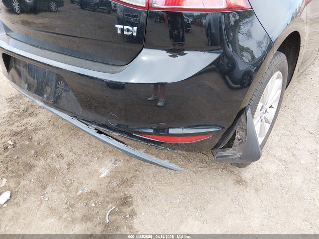 44853889 :رقم المزاد ، 3VW2A7AU2FM094708 vin ، 2015 Volkswagen Golf Tdi S 4-door مزاد بيع