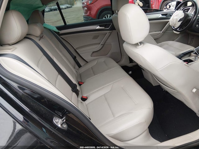 44853889 :رقم المزاد ، 3VW2A7AU2FM094708 vin ، 2015 Volkswagen Golf Tdi S 4-door مزاد بيع