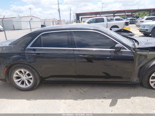 Продажа на аукционе авто 2015 Chrysler 300 Limited, vin: 2C3CCAAGXFH899058, номер лота: 44853933