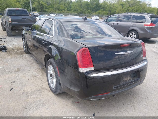 Продажа на аукционе авто 2015 Chrysler 300 Limited, vin: 2C3CCAAGXFH899058, номер лота: 44853933