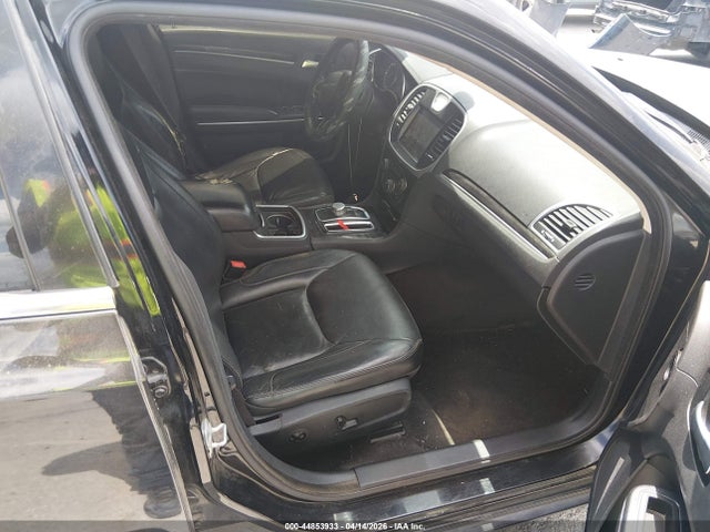 Продажа на аукционе авто 2015 Chrysler 300 Limited, vin: 2C3CCAAGXFH899058, номер лота: 44853933