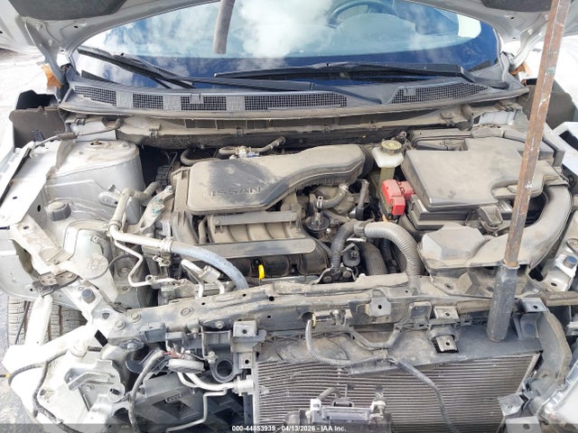 JN1BJ1CP1JW196388 Nissan Rogue Sport Sv