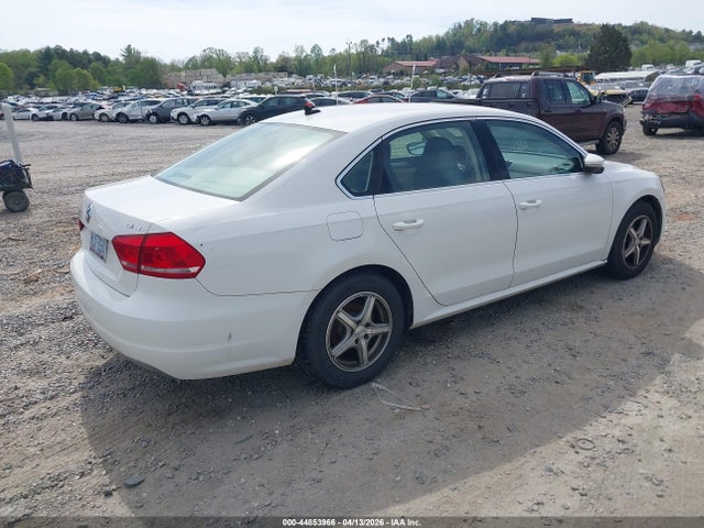 2012 Volkswagen Passat 2.0l Tdi Se მანქანა იყიდება აუქციონზე, vin: 1VWBN7A36CC008163, აუქციონის ნომერი: 44853966