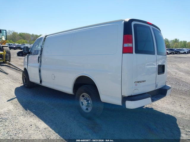 44853977 :رقم المزاد ، 1GCWGAFF8H1129844 vin ، 2017 Chevrolet Express 2500 Work Van مزاد بيع