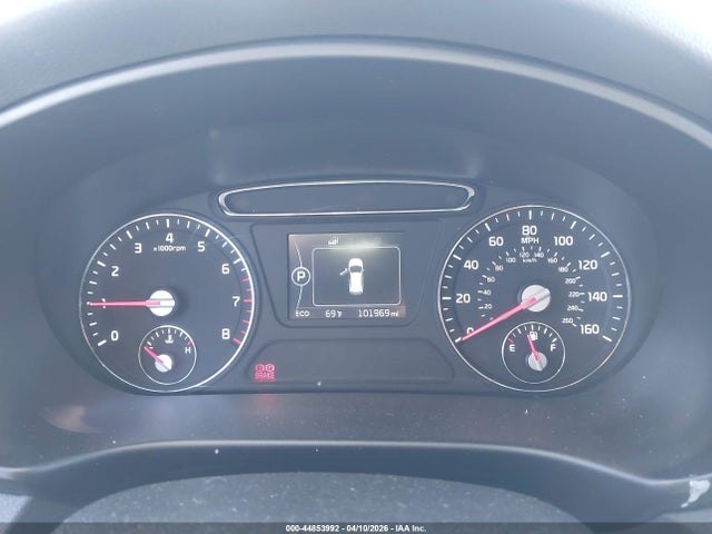 5XYPG4A35HG213462 KIA Sorento 2.4l Lx