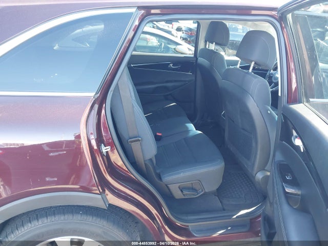 5XYPG4A35HG213462 KIA Sorento 2.4l Lx
