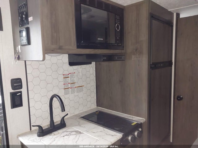 5ZT2CWFCXNJ131330 Coachmen Clipper