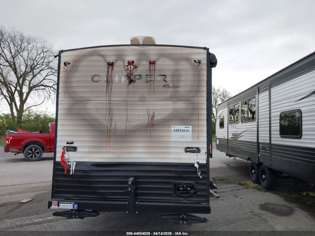 5ZT2CWFCXNJ131330 Coachmen Clipper