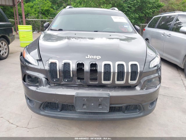 Продажа на аукционе авто 2016 Jeep Cherokee Latitude, vin: 1C4PJLCB3GW222162, номер лота: 44854032