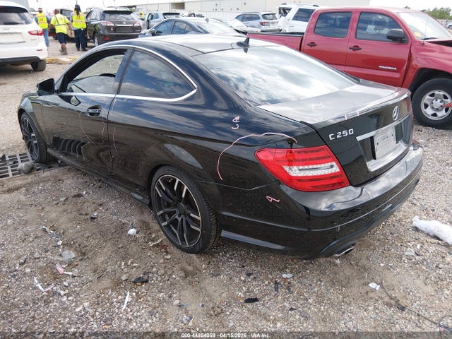 44854059 :رقم المزاد ، WDDGJ4HB2FG400804 vin ، 2015 Mercedes-benz C 250 مزاد بيع