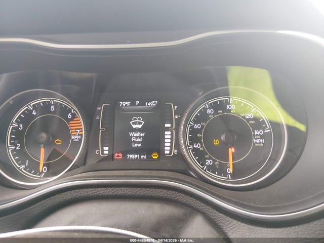 44854078 :رقم المزاد ، 1C4PJLCB4KD172313 vin ، 2019 Jeep Cherokee Latitude Fwd مزاد بيع