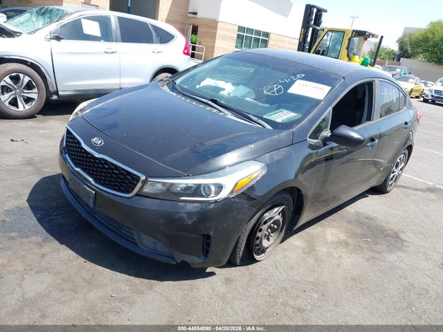 Продажа на аукционе авто 2017 Kia Forte Lx, vin: 3KPFK4A79HE137271, номер лота: 44854090