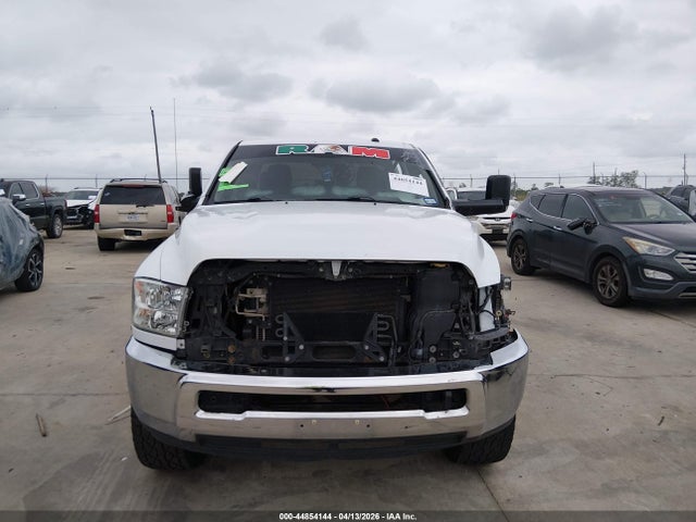 44854144 :رقم المزاد ، 3C6UR5CJ8JG155960 vin ، 2018 Ram 2500 Tradesman  4x4 6'4 Box مزاد بيع