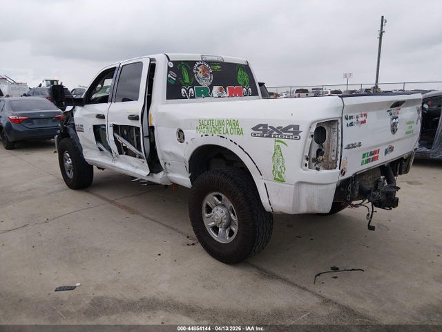 44854144 :رقم المزاد ، 3C6UR5CJ8JG155960 vin ، 2018 Ram 2500 Tradesman  4x4 6'4 Box مزاد بيع