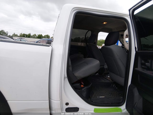 44854144 :رقم المزاد ، 3C6UR5CJ8JG155960 vin ، 2018 Ram 2500 Tradesman  4x4 6'4 Box مزاد بيع