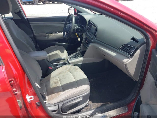 Продажа на аукционе авто 2018 Hyundai Elantra Sel, vin: 5NPD84LF0JH219949, номер лота: 44854170