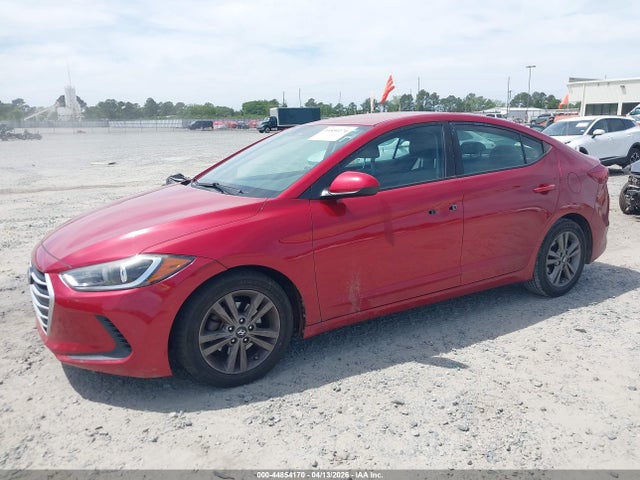 Продажа на аукционе авто 2018 Hyundai Elantra Sel, vin: 5NPD84LF0JH219949, номер лота: 44854170