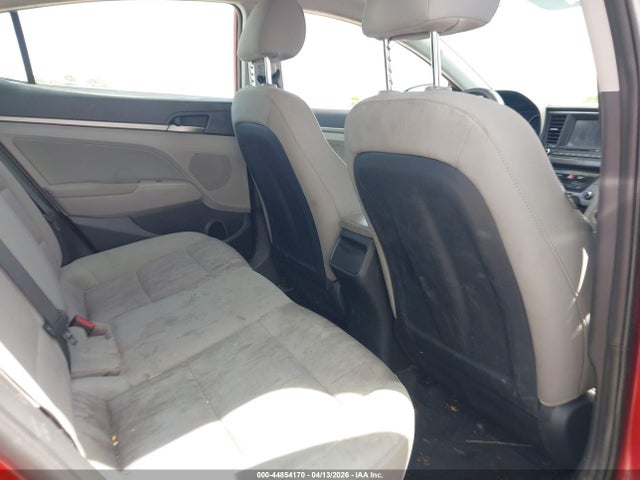 Продажа на аукционе авто 2018 Hyundai Elantra Sel, vin: 5NPD84LF0JH219949, номер лота: 44854170