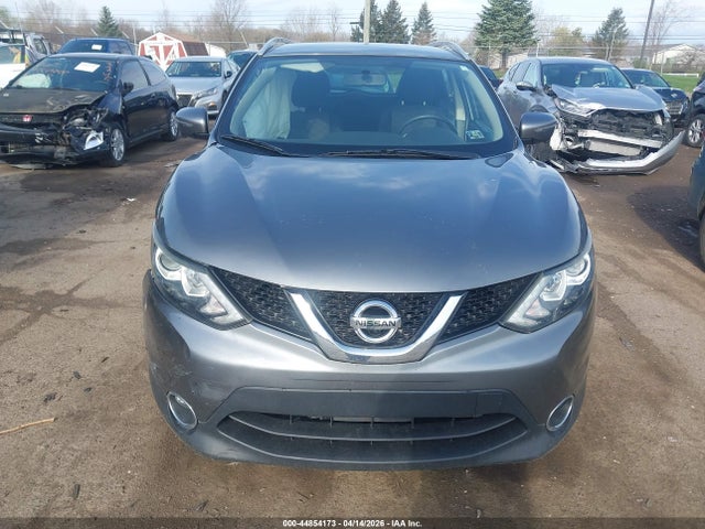 2017 Nissan Rogue Sport Sv მანქანა იყიდება აუქციონზე, vin: JN1BJ1CR3HW142358, აუქციონის ნომერი: 44854173