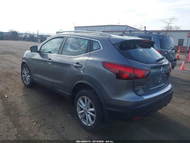 2017 Nissan Rogue Sport Sv მანქანა იყიდება აუქციონზე, vin: JN1BJ1CR3HW142358, აუქციონის ნომერი: 44854173