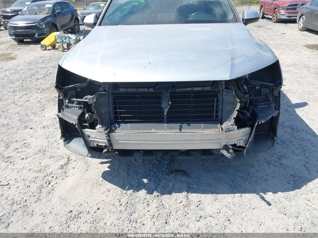 Продажа на аукционе авто 2018 Audi Q7 3.0t Premium, vin: WA1LAAF71JD051662, номер лота: 44854188