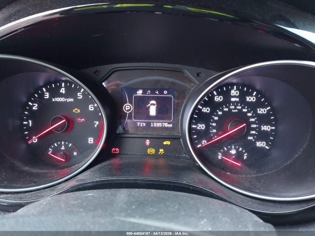 Продажа на аукционе авто 2015 Kia Sedona Ex, vin: KNDMC5C13F6024471, номер лота: 44854197