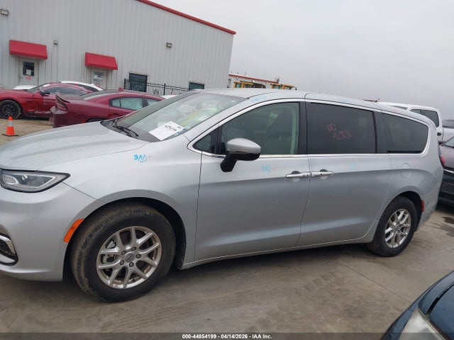 Aukcja sprzedaży 2023 Chrysler Pacifica Touring L, vin: 2C4RC1BG0PR536638, numer aukcji: 44854199