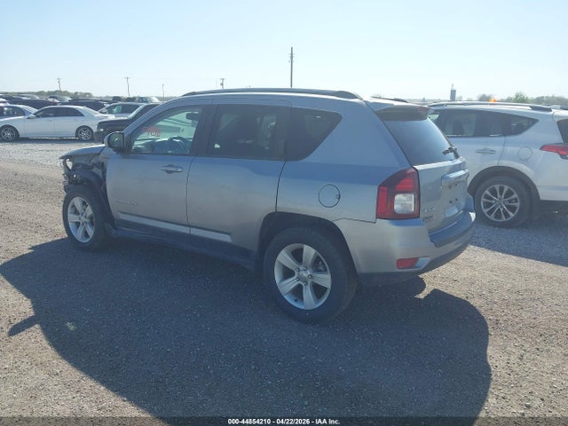 2017 Jeep Compass Latitude 4x4 მანქანა იყიდება აუქციონზე, vin: 1C4NJDEB8HD165545, აუქციონის ნომერი: 44854210