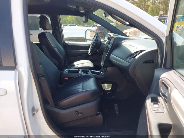 Продаж на аукціоні авто 2016 Dodge Grand Caravan R/t, vin: 2C4RDGEG4GR333893, номер лоту: 44854230