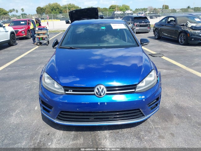 2016 Volkswagen Golf R 4-door მანქანა იყიდება აუქციონზე, vin: WVWUF7AU4GW171559, აუქციონის ნომერი: 44854235