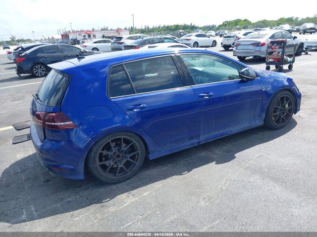 2016 Volkswagen Golf R 4-door მანქანა იყიდება აუქციონზე, vin: WVWUF7AU4GW171559, აუქციონის ნომერი: 44854235